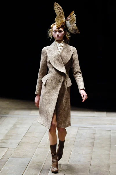 Look 2